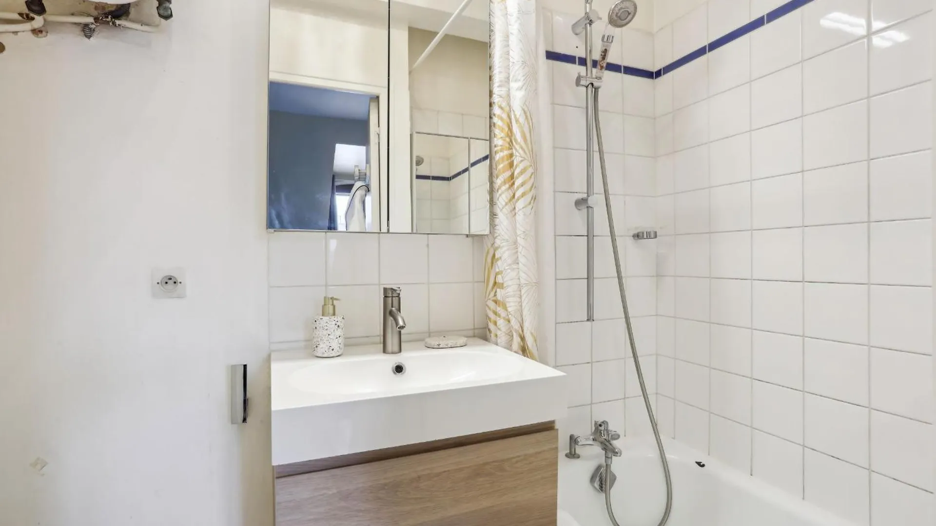 Apartment Eiffel Tower & Faubourg - 1br - Cityapartmentstay *