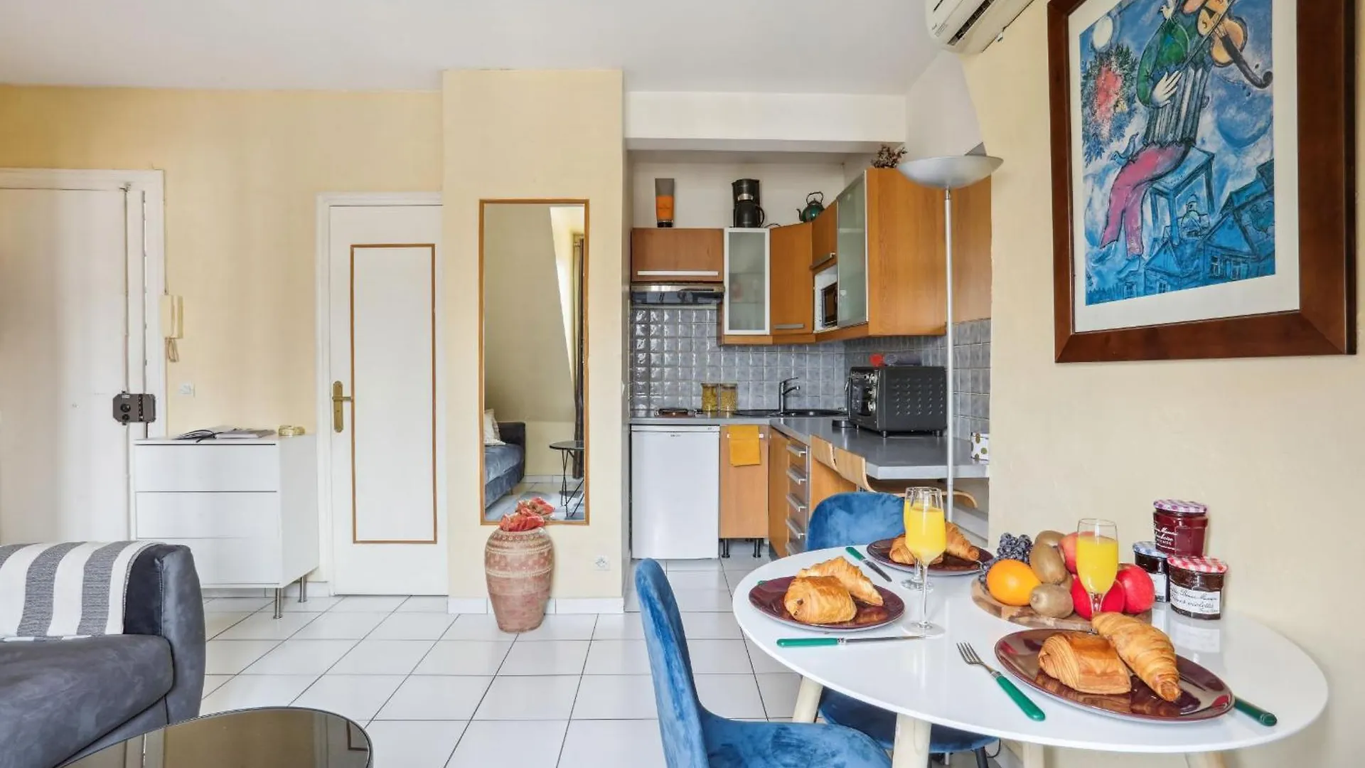 Eiffel Tower & Faubourg - 1br - Cityapartmentstay Apartment *